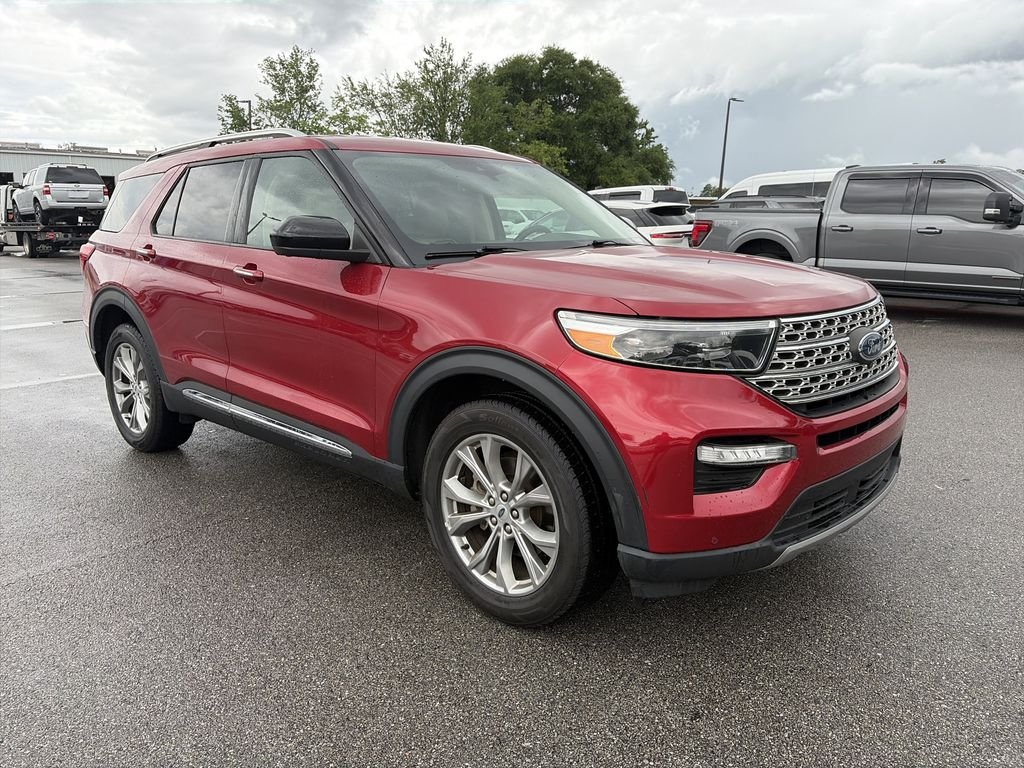 Used 2023 Red Ford Limited image 9