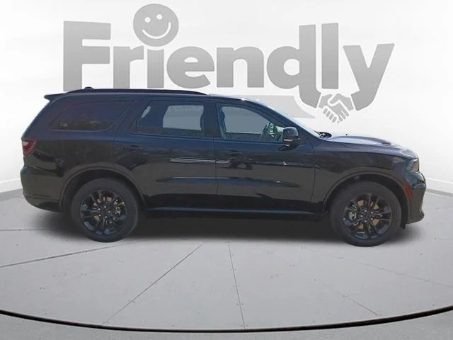 New 2026 Diamond Black Clear-Coat Exterior Paint Dodge GT Plus image 4