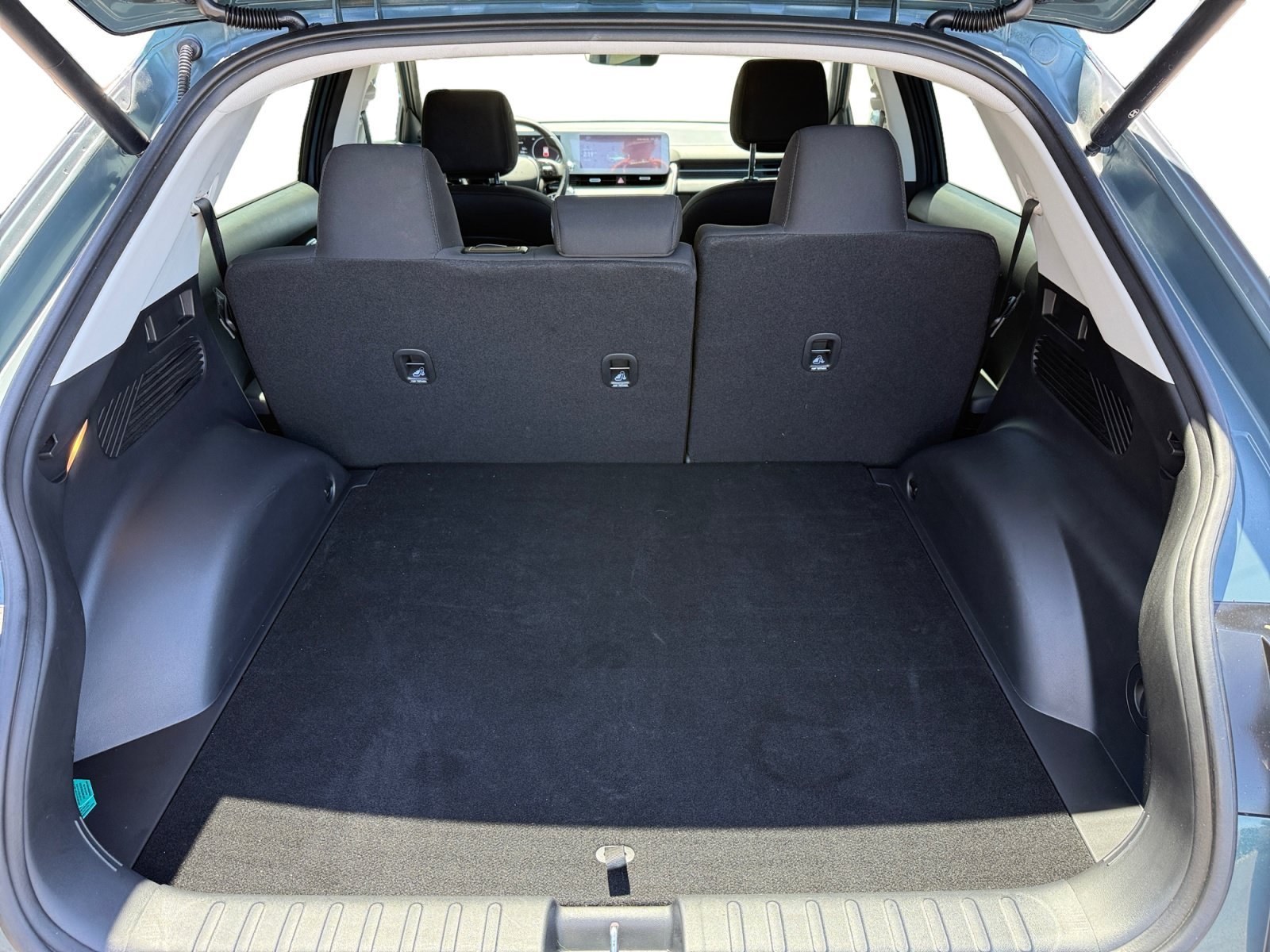 Certified Used 2024 Teal Hyundai SEL image 17