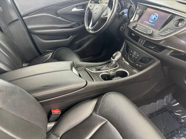 Used 2019 Red Buick Essence image 20