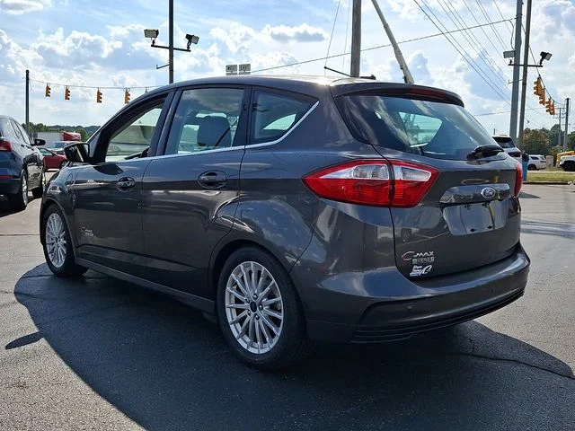 Used 2016 Gray Ford SEL image 4