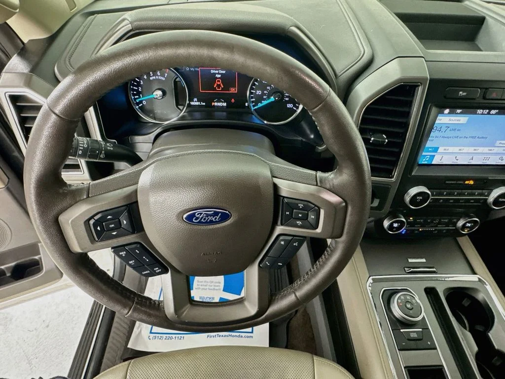 Used 2018 White Platinum Clearcoat Metallic Ford XLT image 13