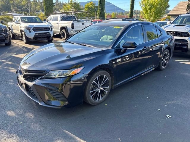 Used 2020 Black Toyota SE image 4