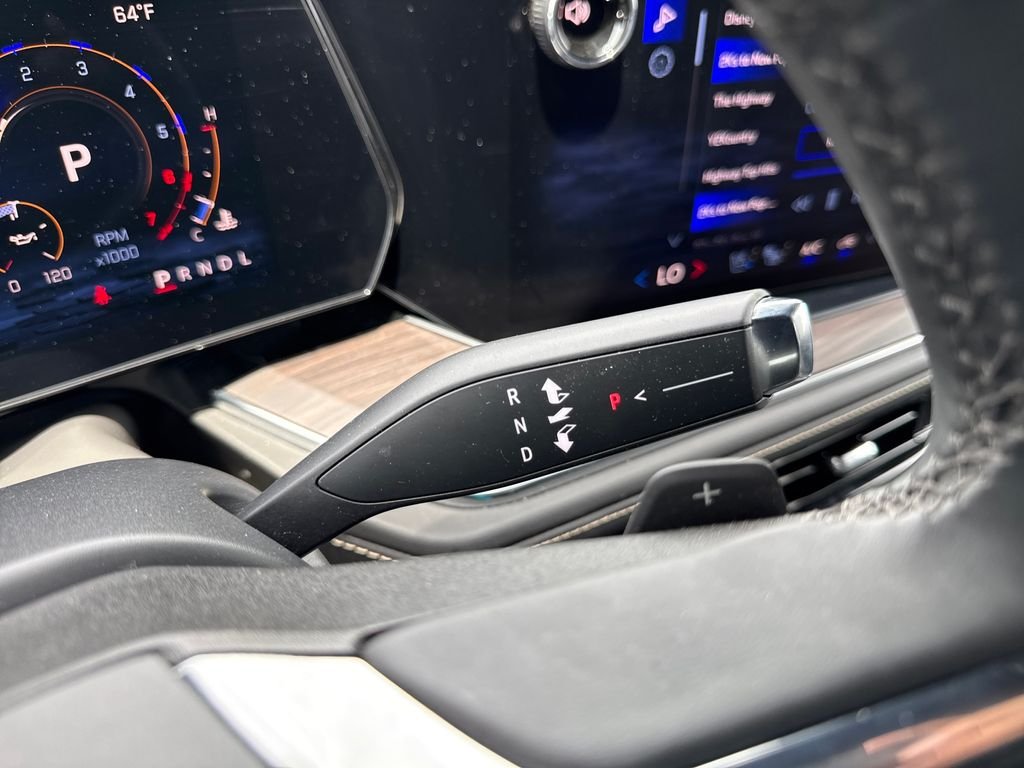 Used 2025 Gray Chevrolet Premier image 18