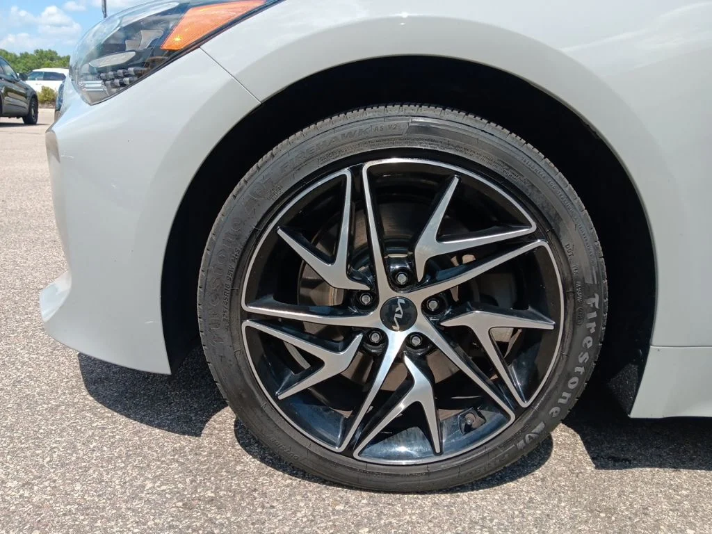 Used 2022 Ceramic Silver Kia GT-Line image 12