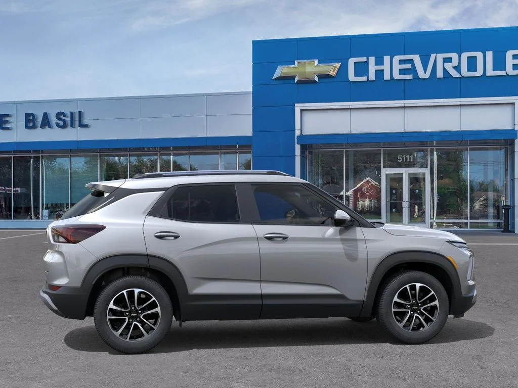 New 2026 Gray Chevrolet LT image 5