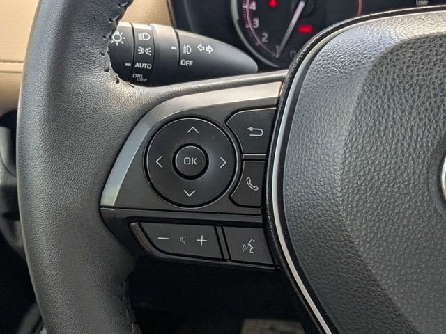 Used 2025 Beige Toyota XLE Premium image 24