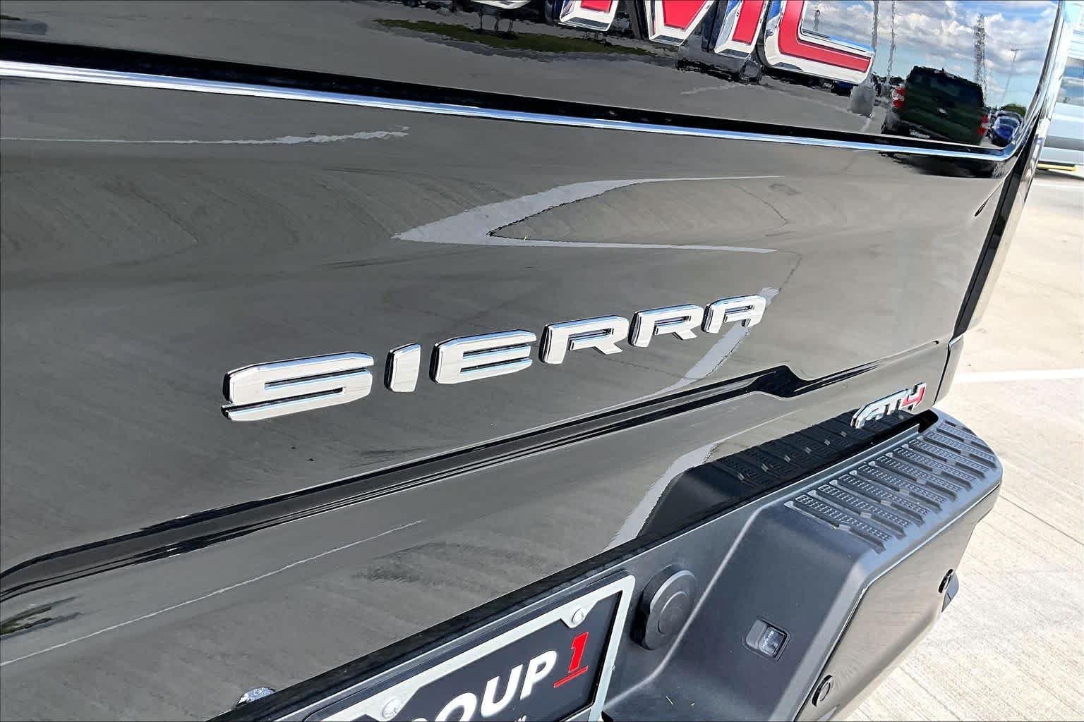 Used 2026 Onyx Black GMC AT4 image 30