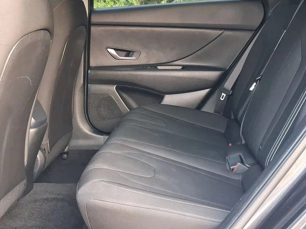 Used 2023 Portofino Gray Hyundai SEL image 17