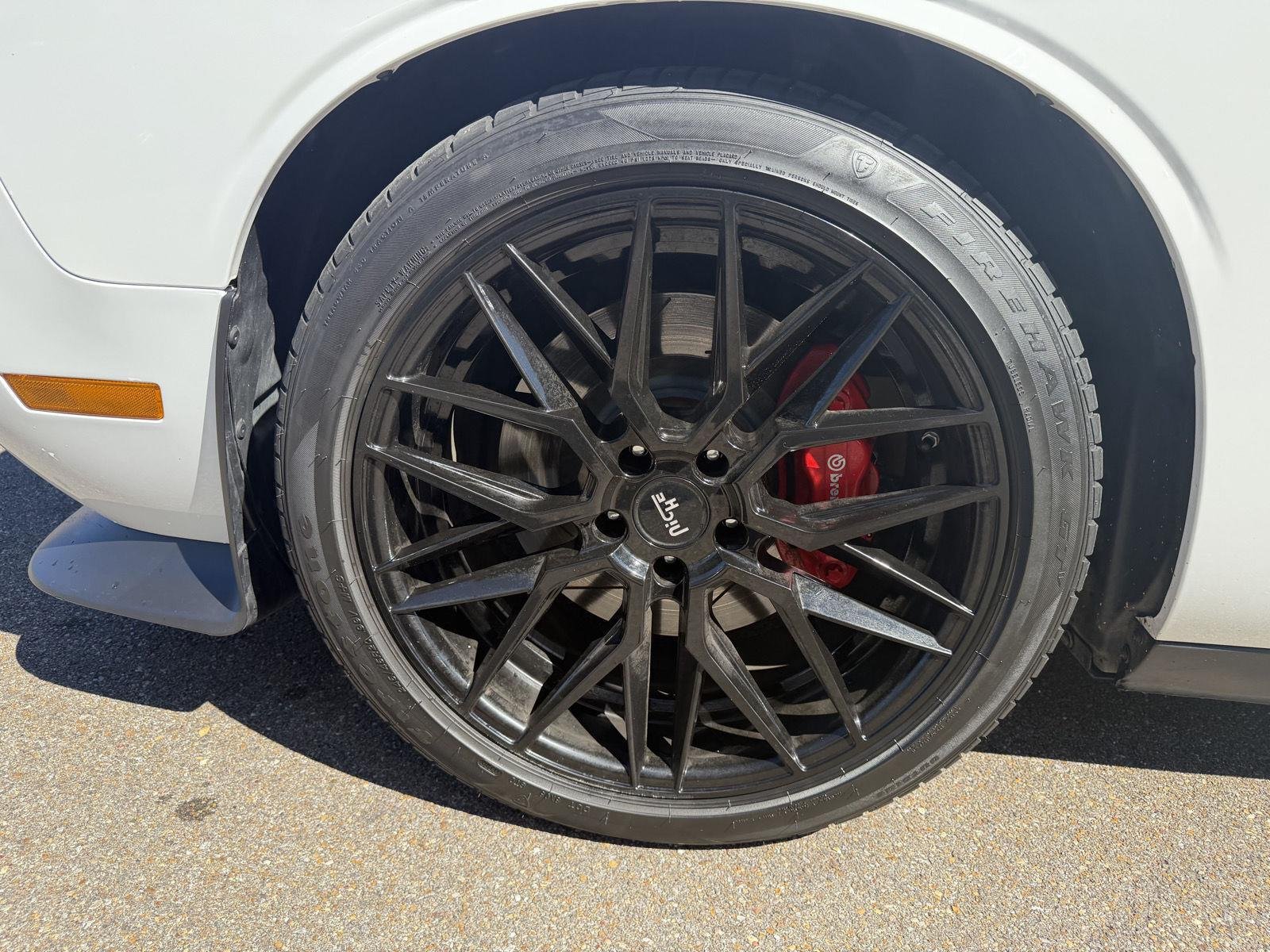 Used 2013 Bright White Dodge SRT8 image 26