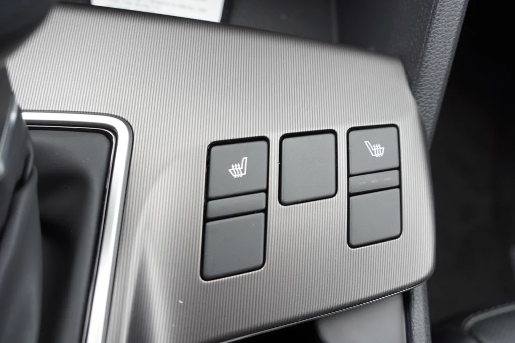 New 2026 Wolf Gray Kia EX image 16