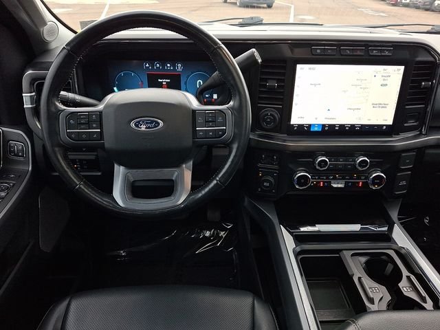Used 2023  Ford Lariat image 11