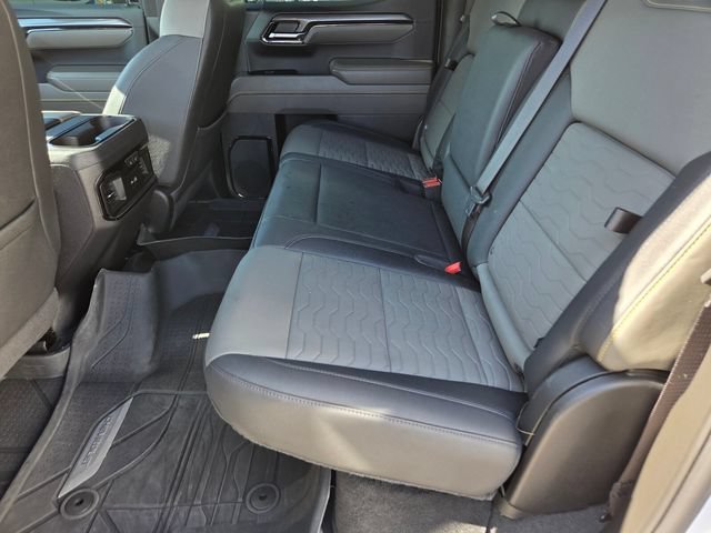 2023 Chevrolet Silverado 1500 ZR2 - Photo 11