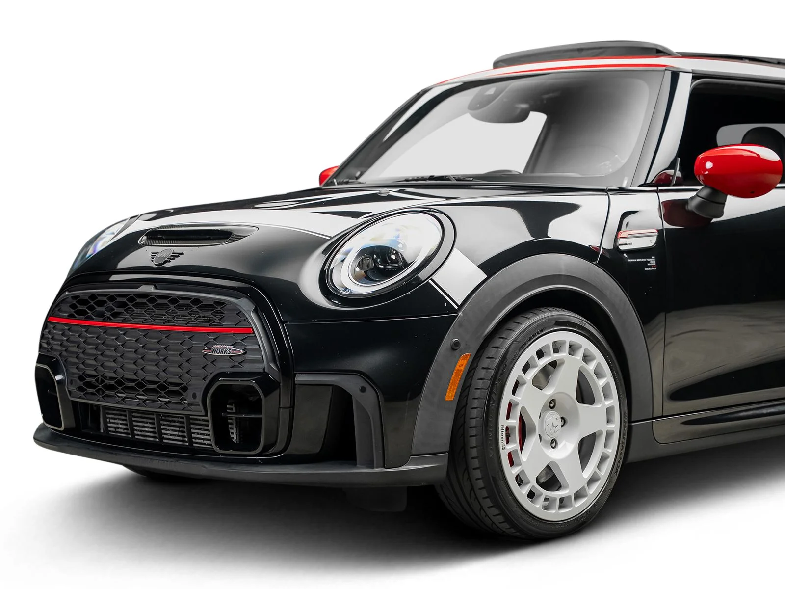 Used 2023 Black MINI  image 16