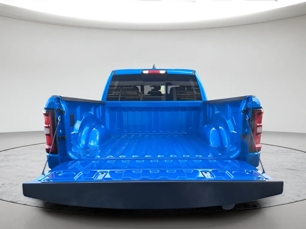 New 2026 Hydro Blue Pearl-Coat Exterior Paint RAM Big Horn/Lone Star image 27