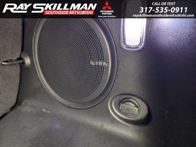 Used 2015 White Kia Exclaim image 8