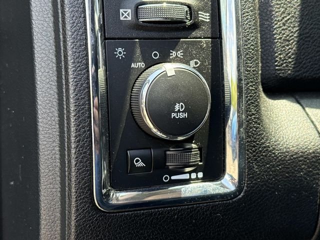 Used 2014 Gray Ram Laramie image 27