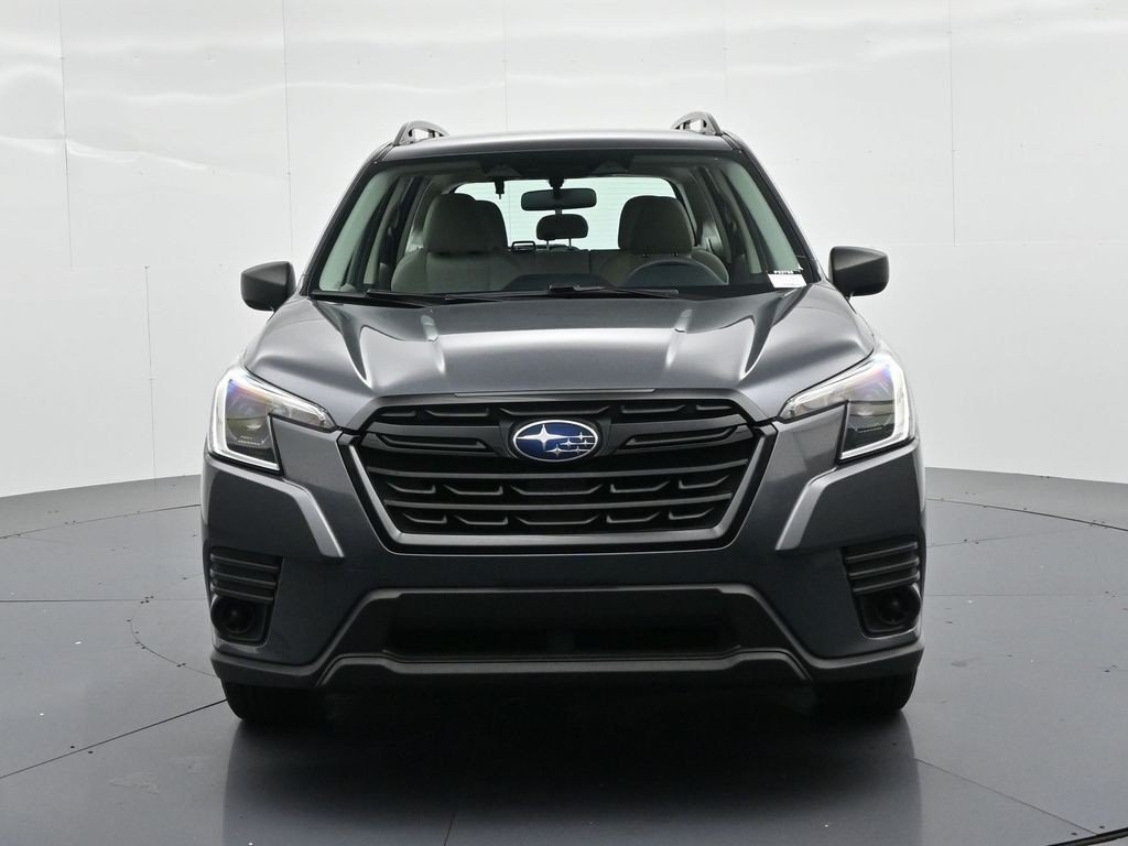 Used 2023 Gray Metallic Subaru Base image 3