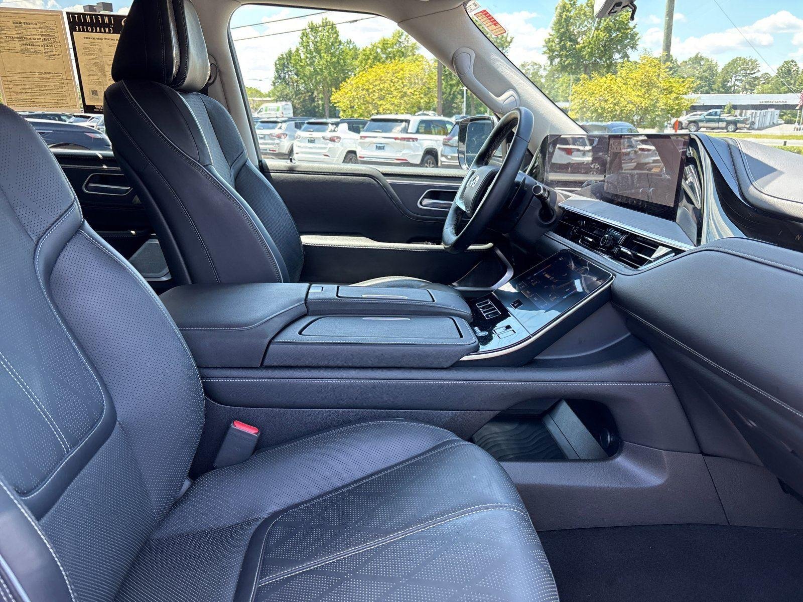 Used 2025 Dynamic Metal INFINITI SENSORY image 41