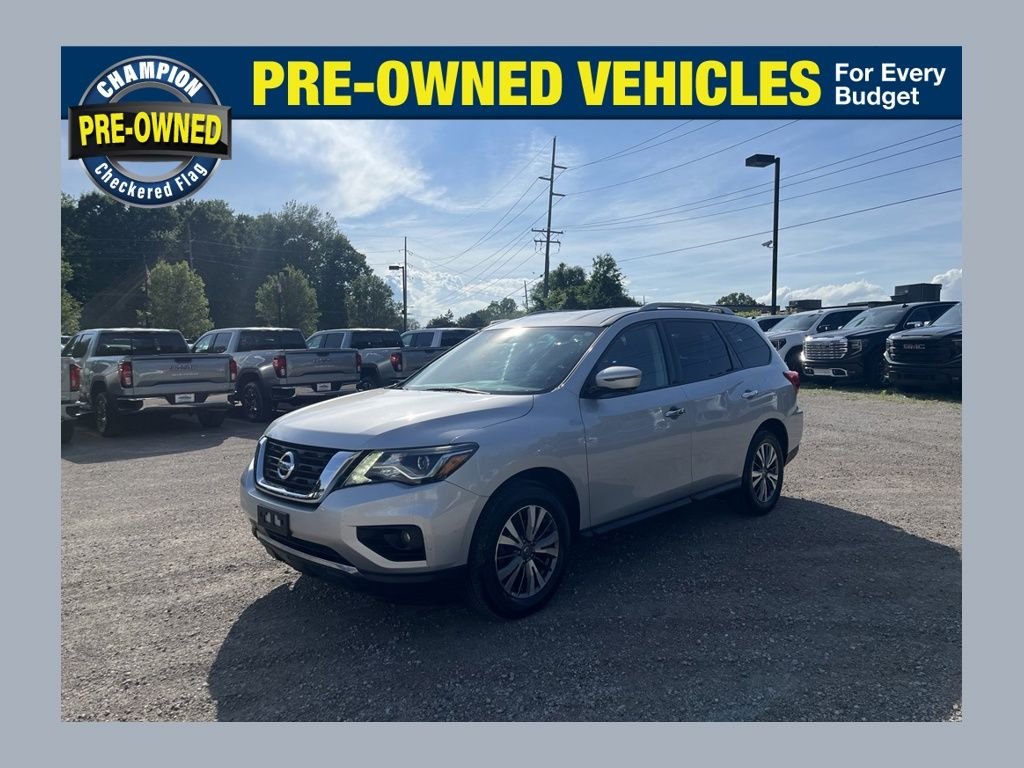 Used 2020 Brilliant Silver Metallic Nissan SL image 1