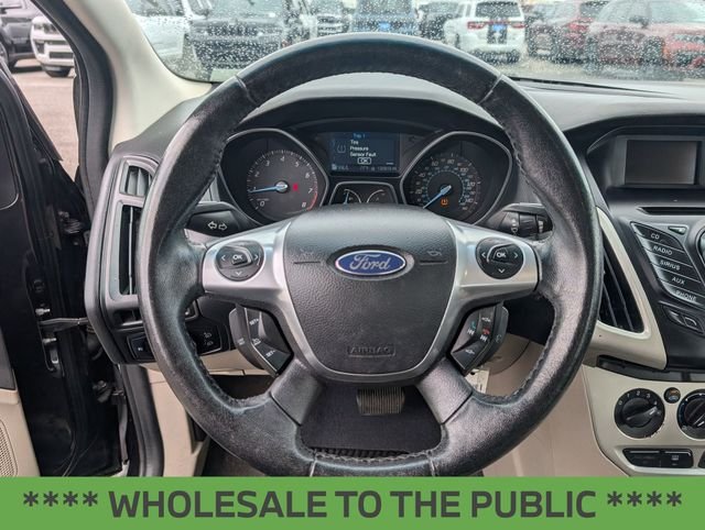 Used 2012 Black Ford SE image 12