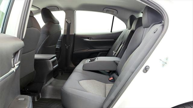 2023 Toyota Camry LE - Photo 28