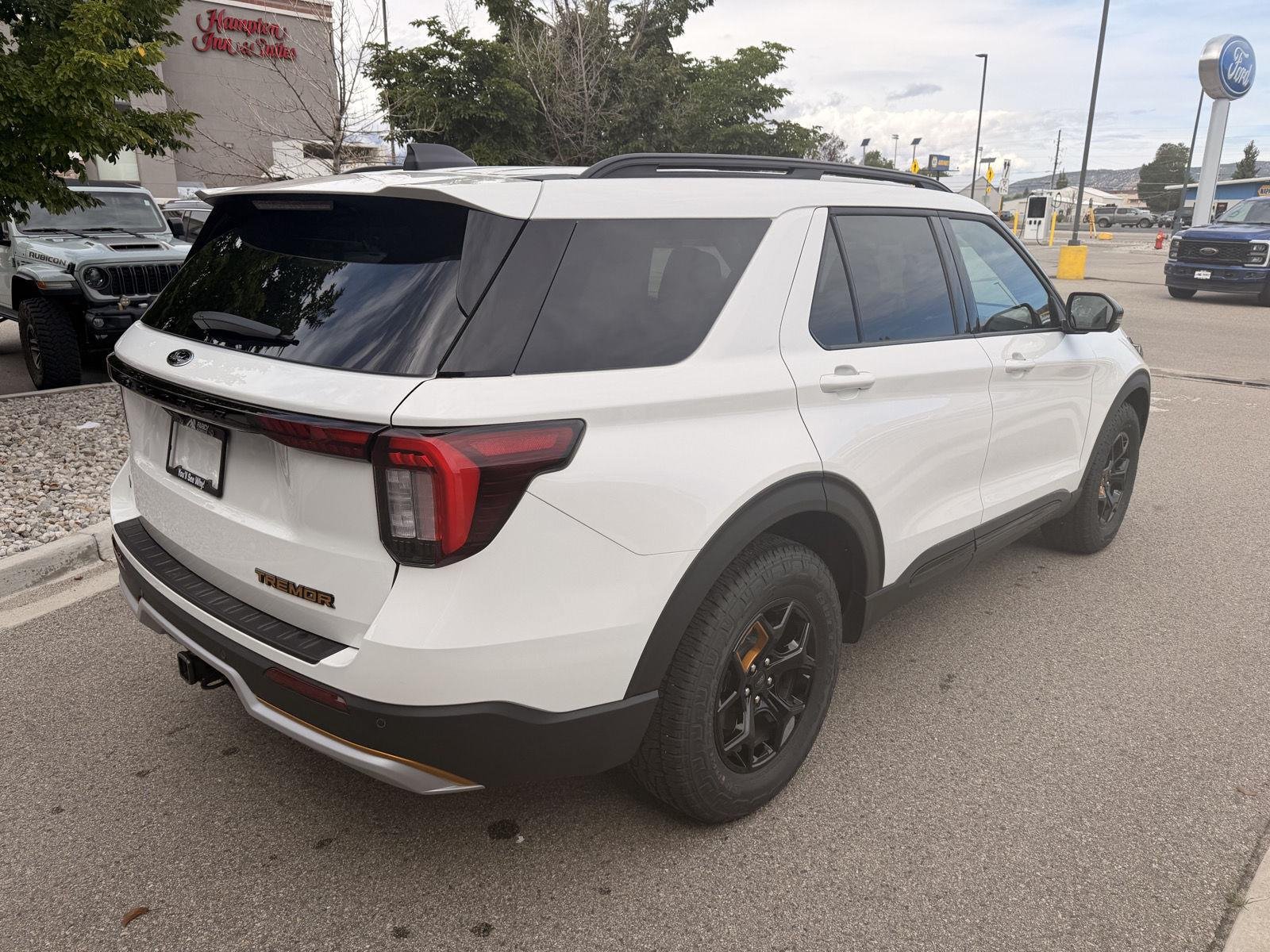 Used 2026 Star White Ford Tremor image 5
