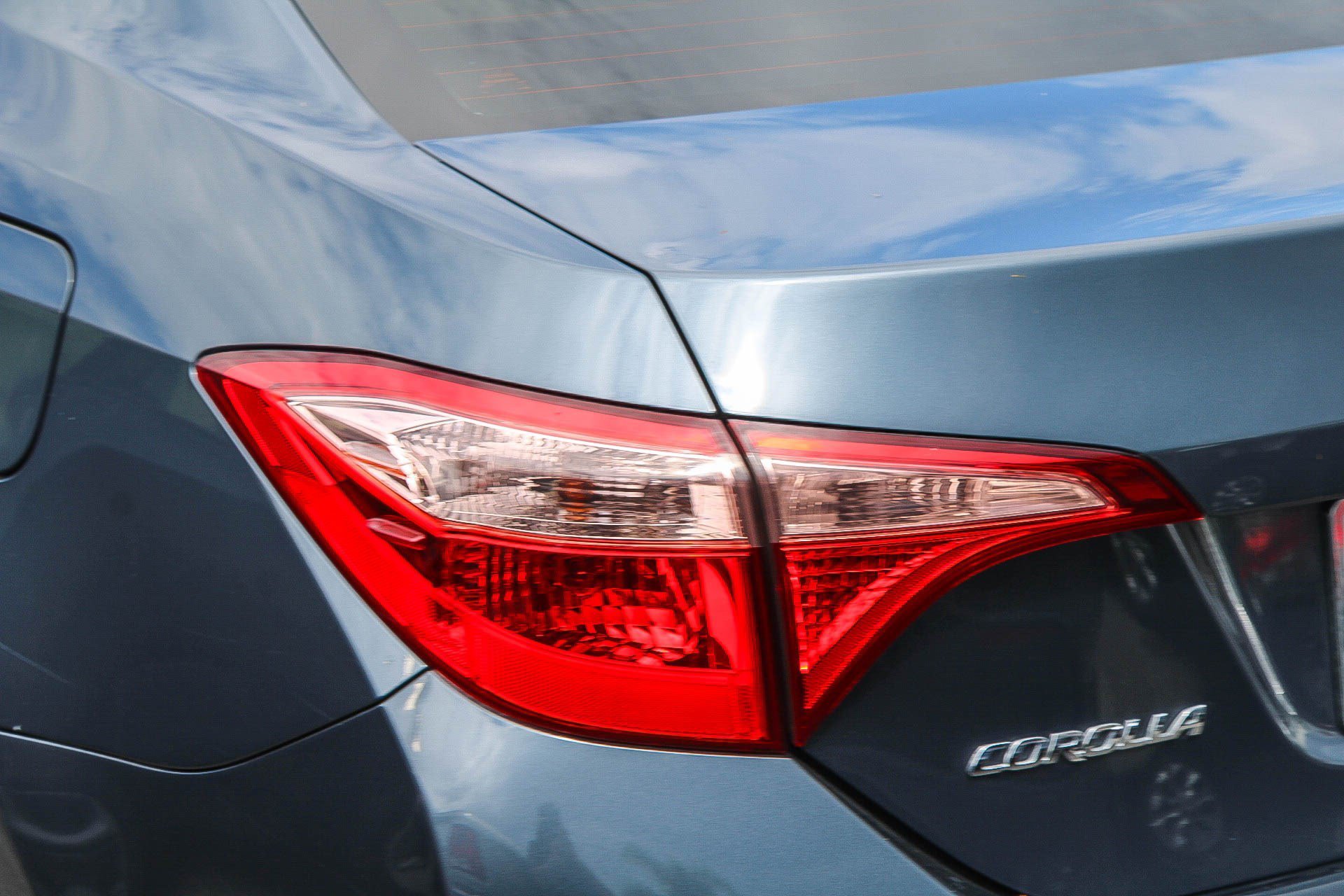Certified Used 2017 Slate Metallic Toyota LE image 8