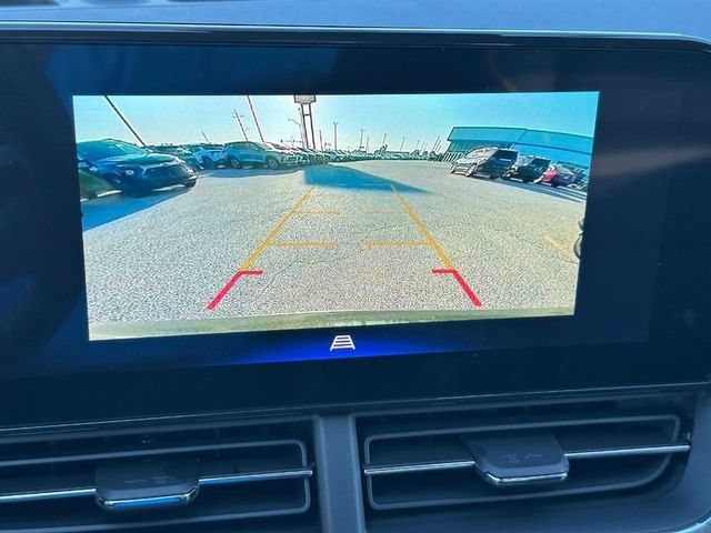 New 2026 Mosaic Black Metallic Chevrolet ACTIV image 12
