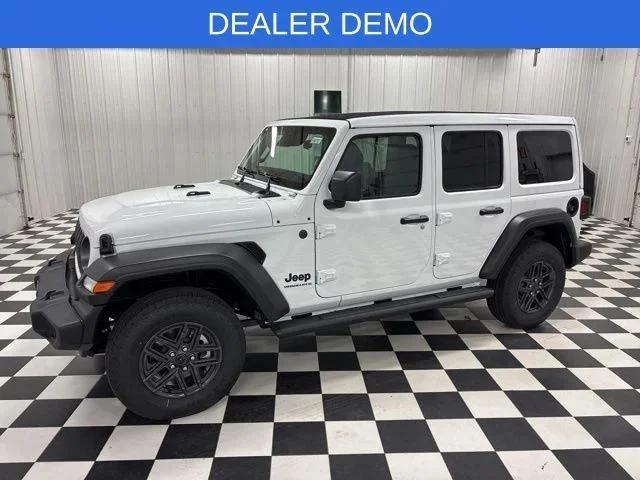 New 2026 Bright White Clear-Coat Exterior Paint Jeep Sport S image 2