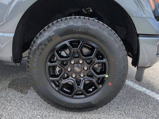 New 2026 Gray Ford XLT image 11