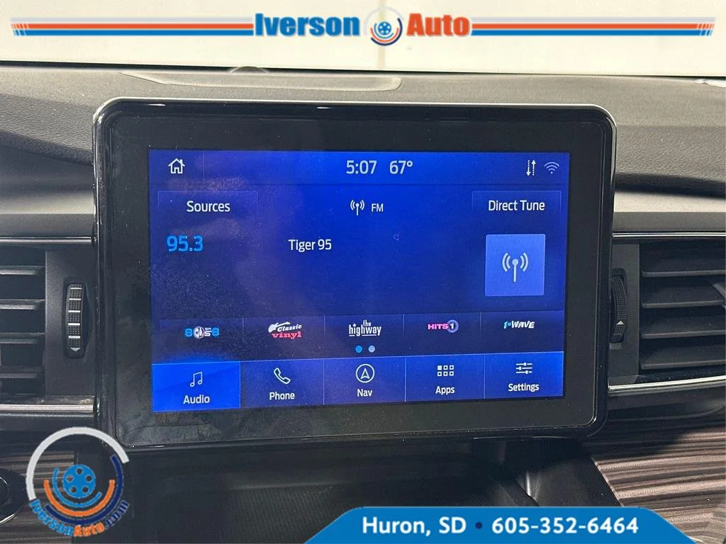 Used 2020 Atlas Blue Ford Limited image 17