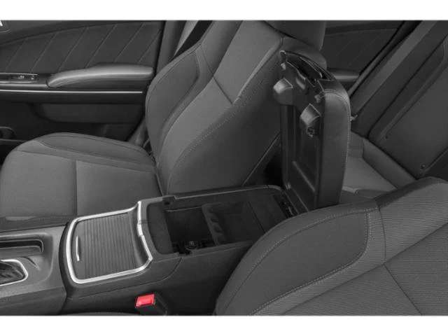 Used 2018 Silver Dodge SXT image 18