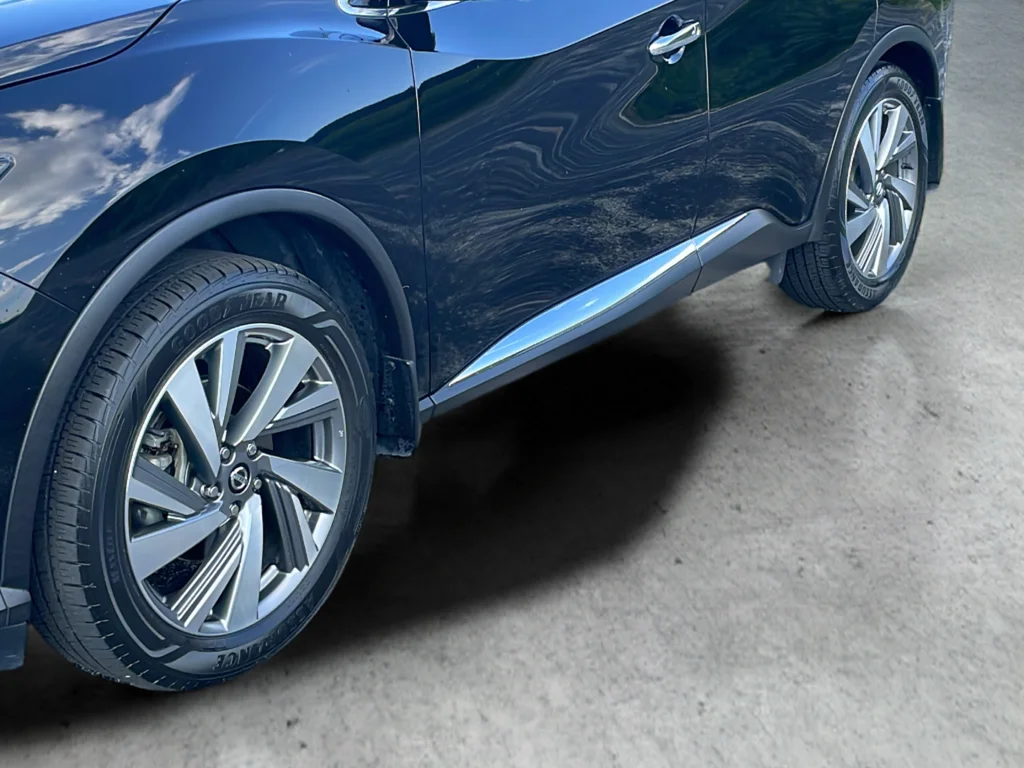 Used 2020 Black Nissan SL image 42