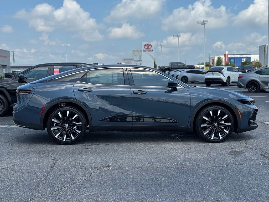 New 2026 Storm Cloud  Toyota Platinum image 7
