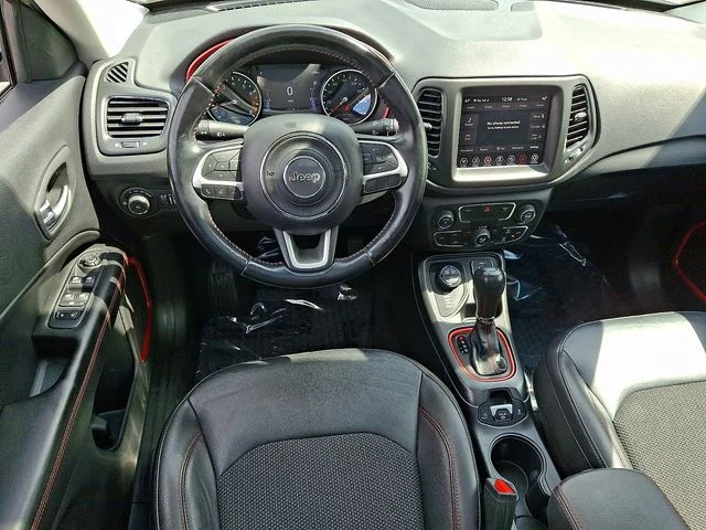 Used 2020 White Jeep Trailhawk image 11