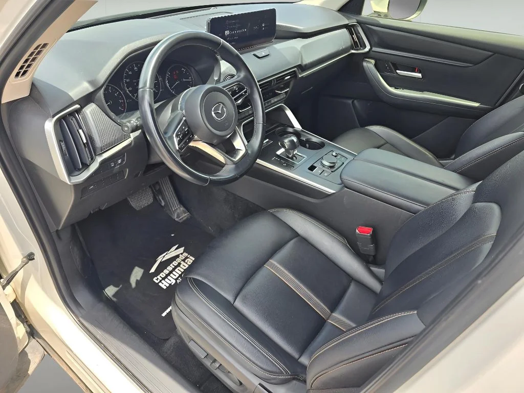 Used 2024 Rhodium White Premium Mazda 3.3 Turbo Select image 14