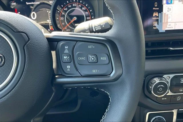 2025 Jeep Wrangler 4-Door Rubicon - Photo 18