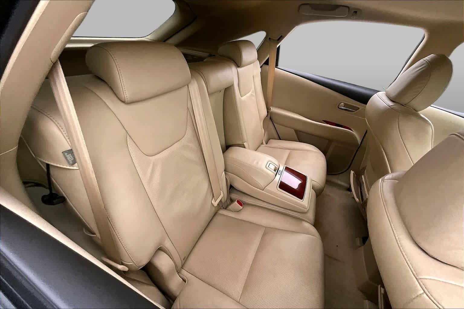 Used 2010 Starfire Pearl Lexus  image 18