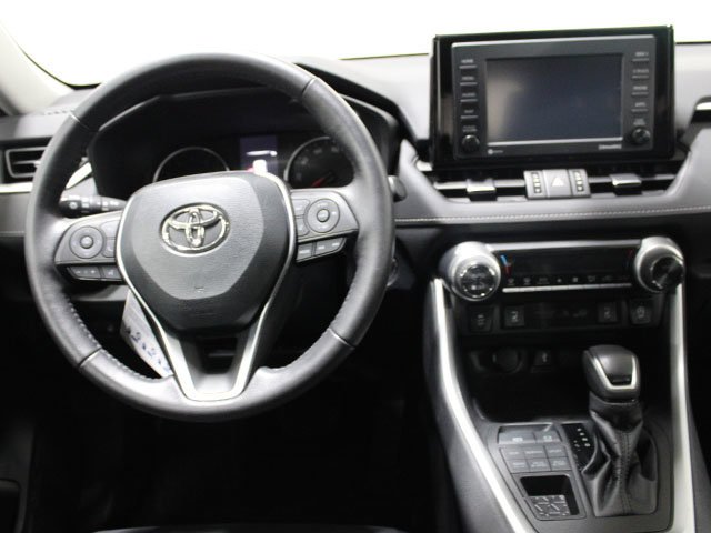 Used 2022 Blueprint Toyota XLE Premium image 12