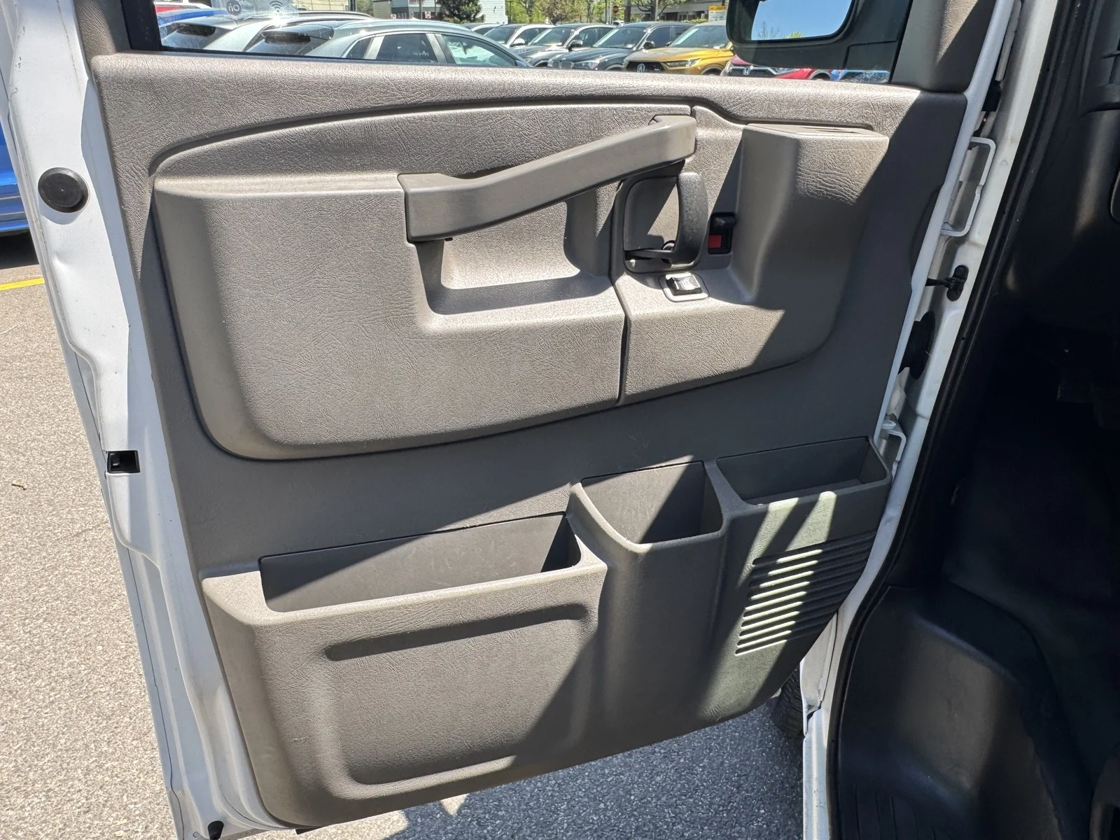 Used 2020 Summit White Chevrolet Work Van 3500 135
