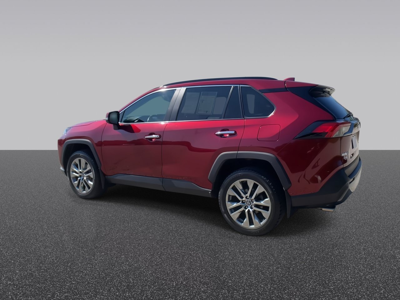 Used 2019 Ruby Flare Pearl Toyota Limited image 6