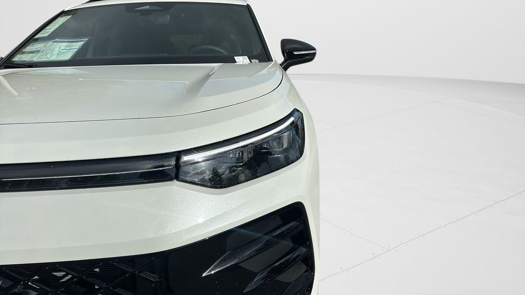 New 2026 Opal White Pearl Volkswagen 2.0T SE R-Line Black image 9