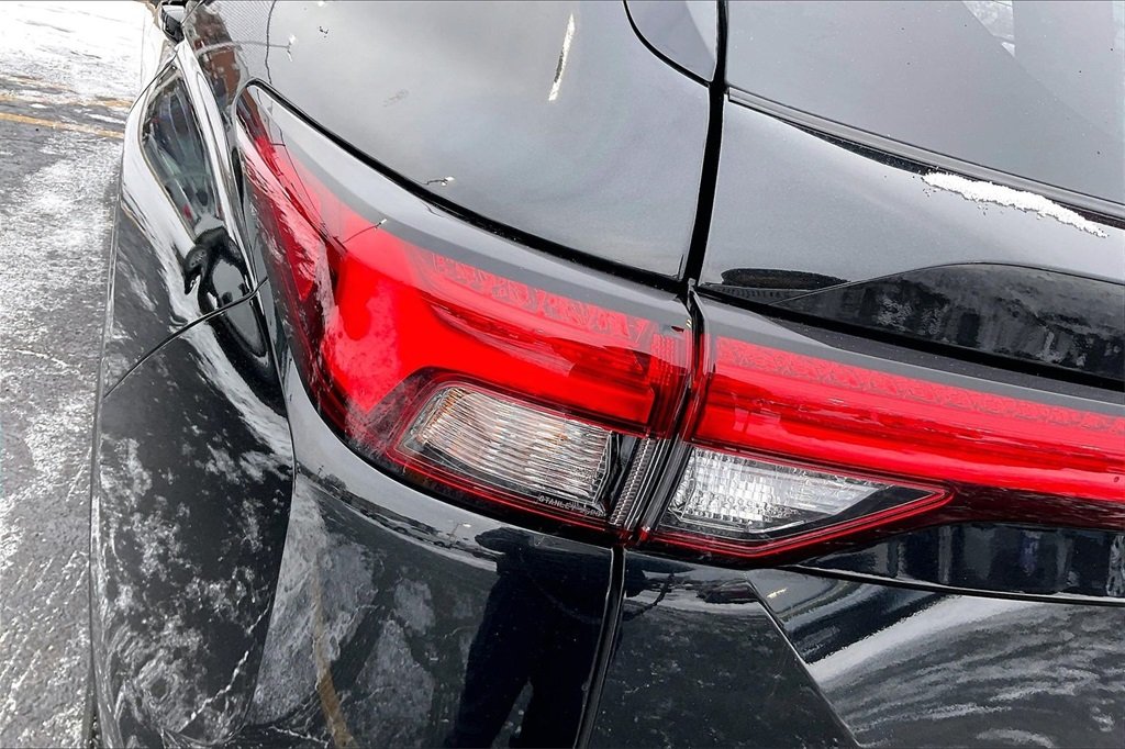 2024 MITSUBISHI OUTLANDER - Image 27