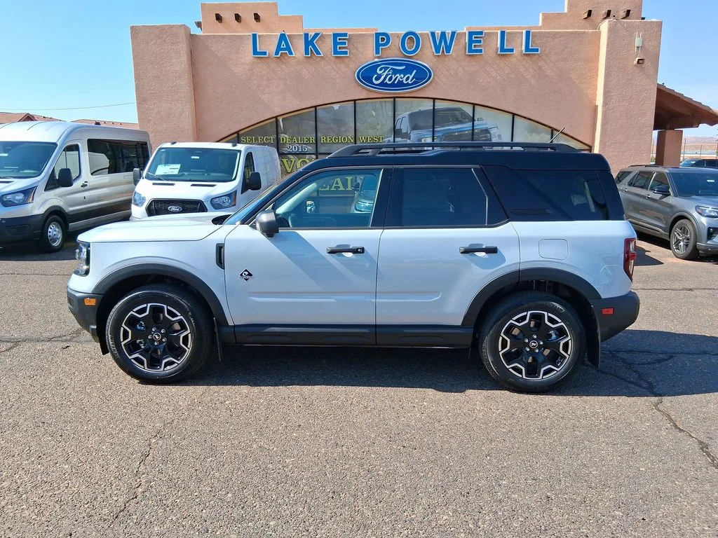New 2026 Space White Metallic Ford Outer Banks® image 2