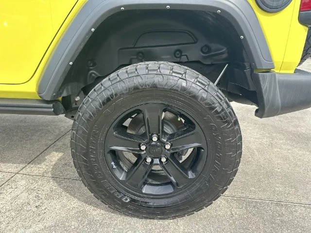 Used 2023 Yellow Jeep Sport image 10