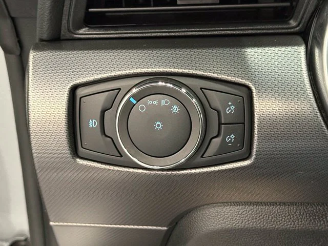 Used 2022 Silver Ford GT Premium image 11