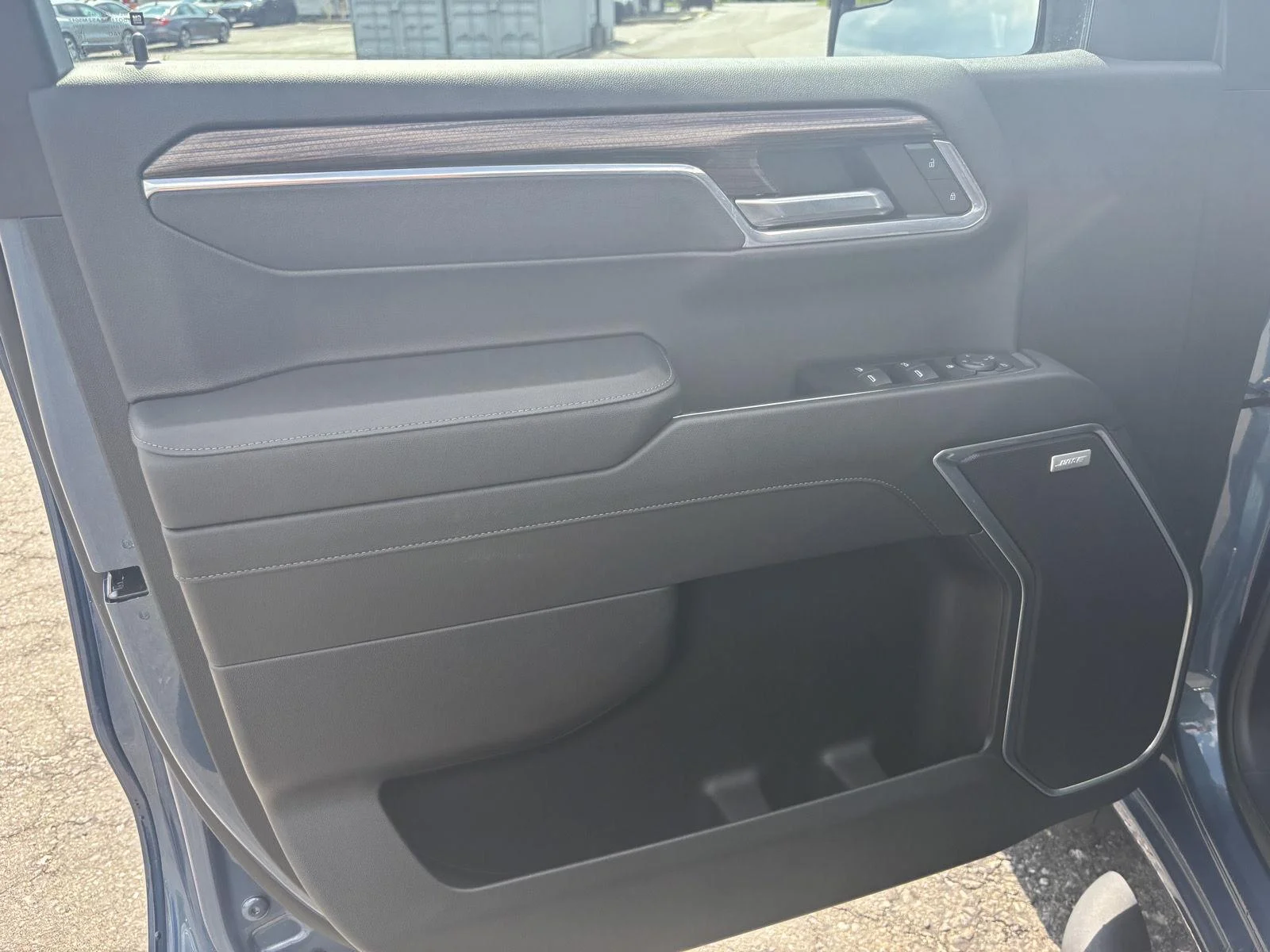 Used 2024 Lakeshore Blue Metallic Chevrolet RST image 14