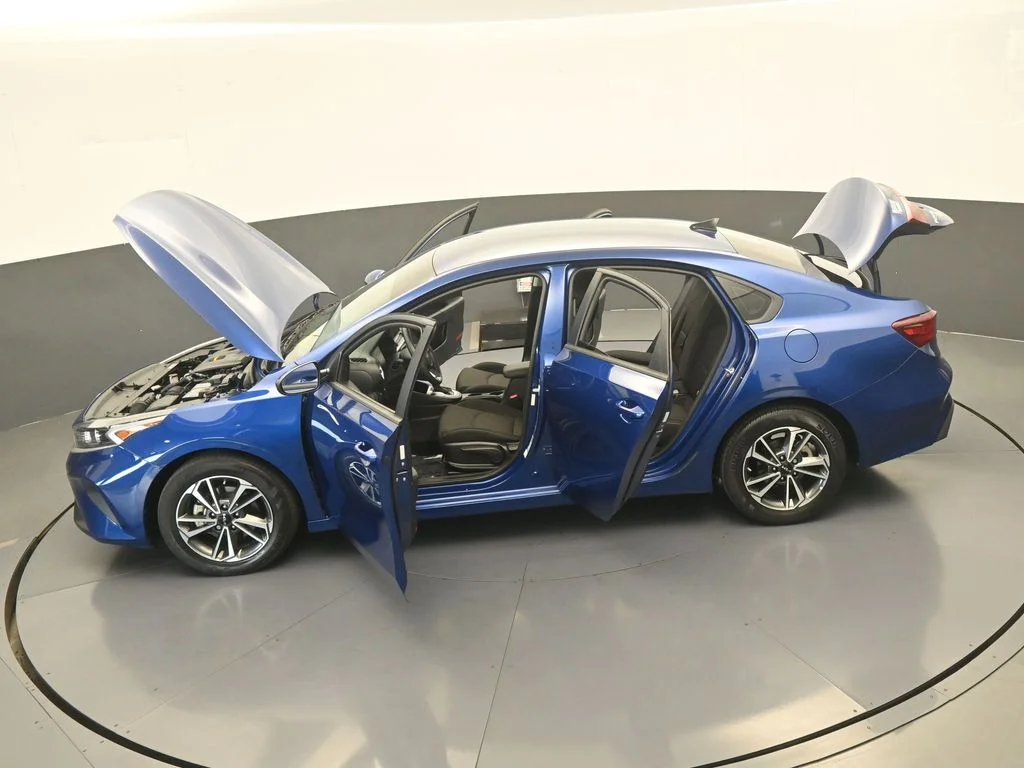 Used 2023 Deep Sea Blue Kia LXS image 56