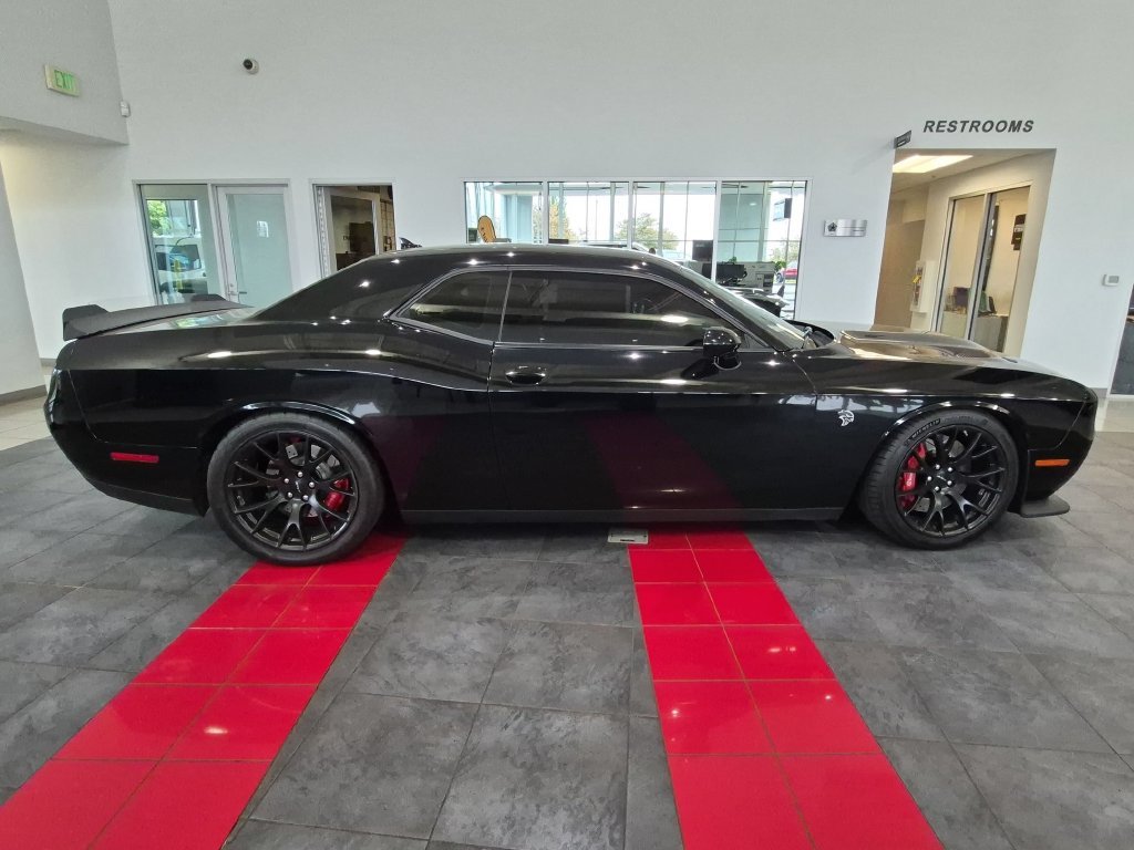 Used 2015 Black Dodge SRT Hellcat image 7